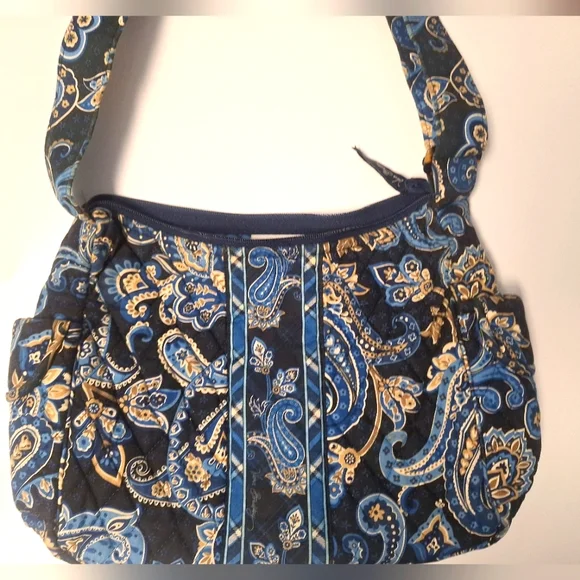 Vera Bradley purse- medium- Good used condition - Picture 1 of 8